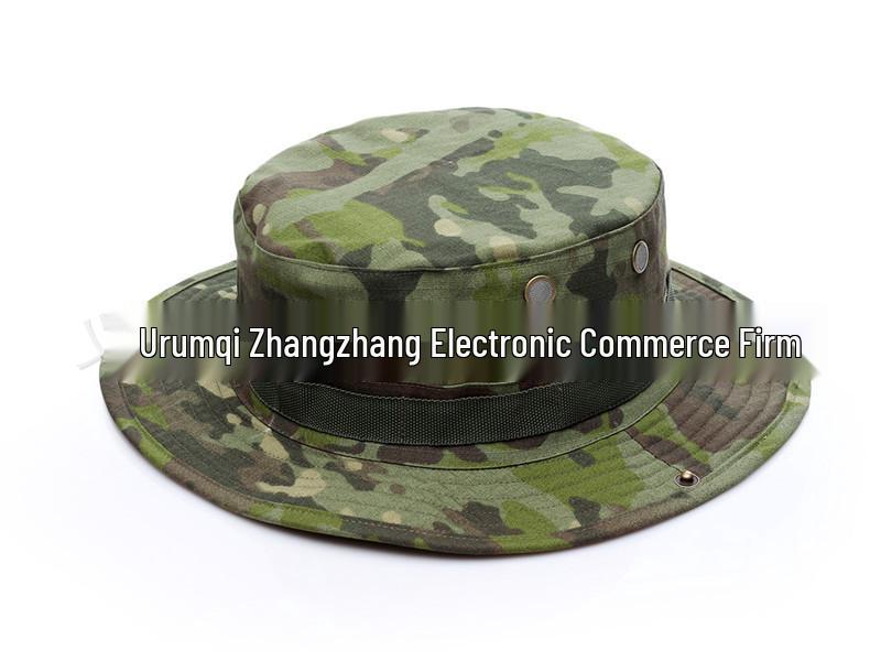 Военная панама с камуфляжным принтом и рисунком питона