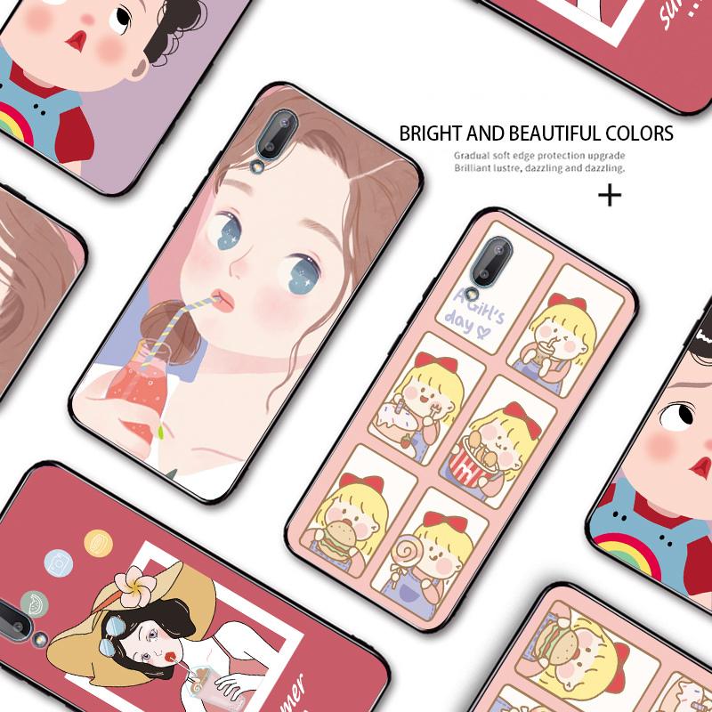 Милая Девушка Пьет Напиток Корпус С Образцом Красивые Девушки Дизайн Корпуса