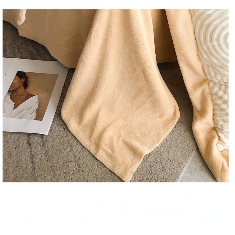 Комплект постельного белья из молочного флиса для беременных и младенцев класса А из четырех предметов для осени и зимы, теплый и толстый коралловый флис, сон обнаженным с флисом