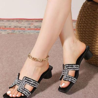 Женская обувь – Сандалии