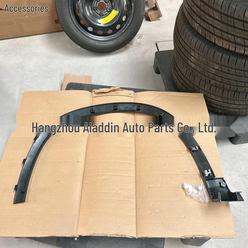 Накладка колесной арки передняя Chery Tiggo 8 Pro, Левая/Правая 609000643/4AA