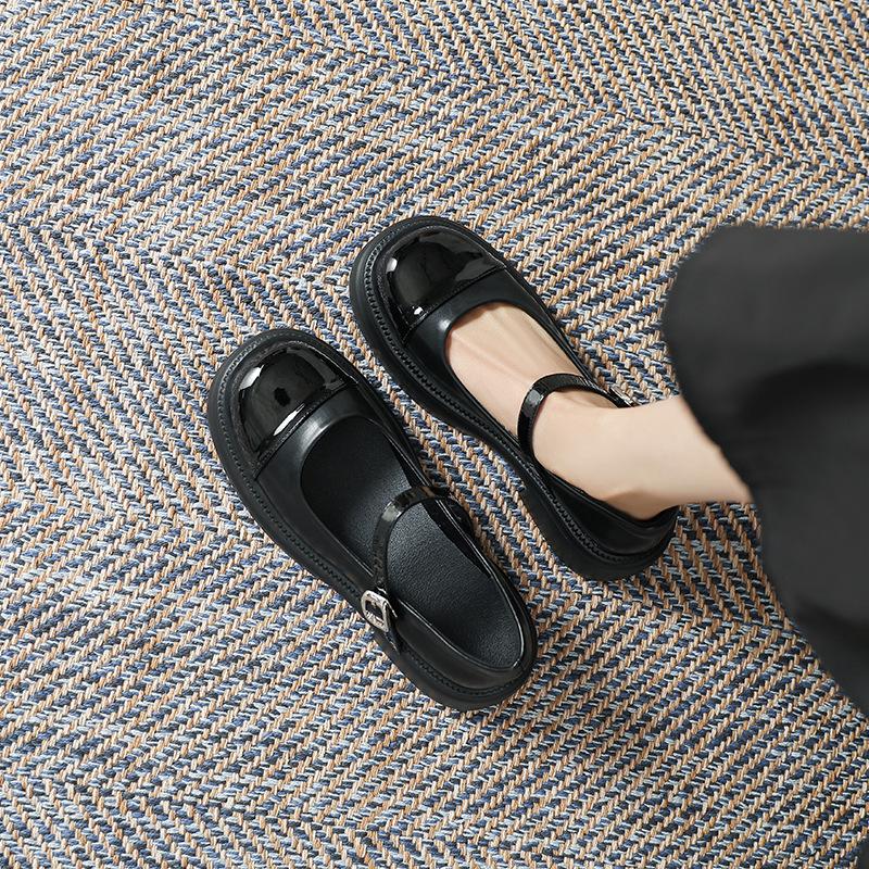 Туфли Мэри Джейн маленькие ароматные женские весна 2025 новые с открытым вырезом ретро цветные маленькие кожаные туфли милые на толстом каблуке женские туфли