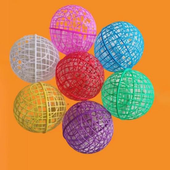 Rolling Chicken Ball Cage Detachable Chicken Ball Plastic Mesh Enclosure Chickens Orb Cage to Free Range for Hamsters Parrots Chicks