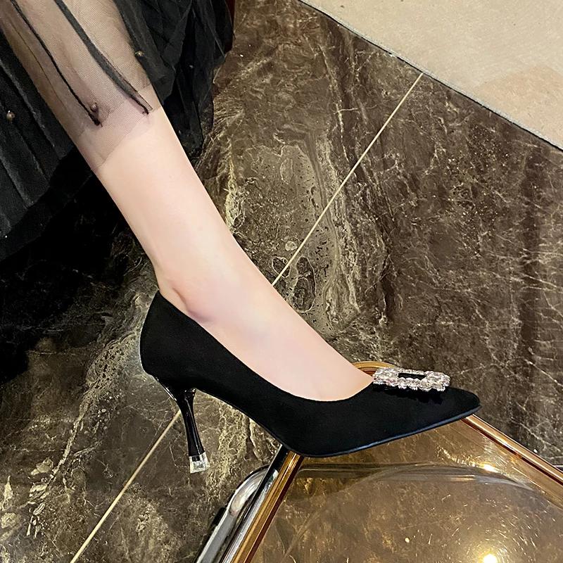 Высококачественная женская обувь на низком каблуке для женщин, модные кристально-твердые туфли для офиса и карьеры, сексуальные туфли с острым носком для женщин