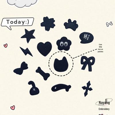 Маленькая милая черная тканевая термонаклейка: Вышитая, самоклеящаяся декорация для одежды