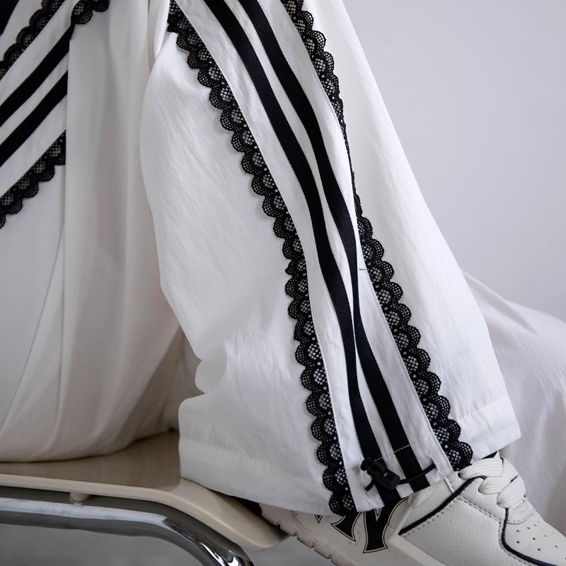 Белые спортивные штаны с кружевной отделкой для женщин Летние тонкие новые широкие брюки Повседневные брюки Американские быстросохнущие брюки