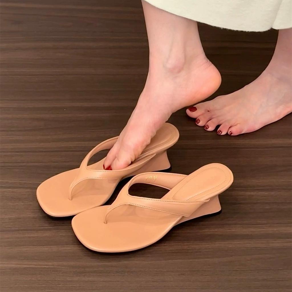 Высокие каблуки-клинья, шлепанцы, туфли феи, носить лето 2025, серебристые, французские маленькие сандалии, сандалии