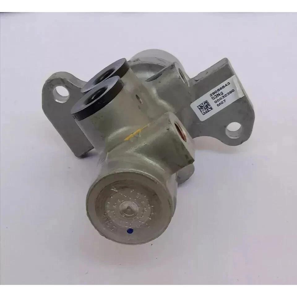 Brake Master Cylinder 0607AB0050N For Scorpio 2.0, 2.2, 2.5, 2.6