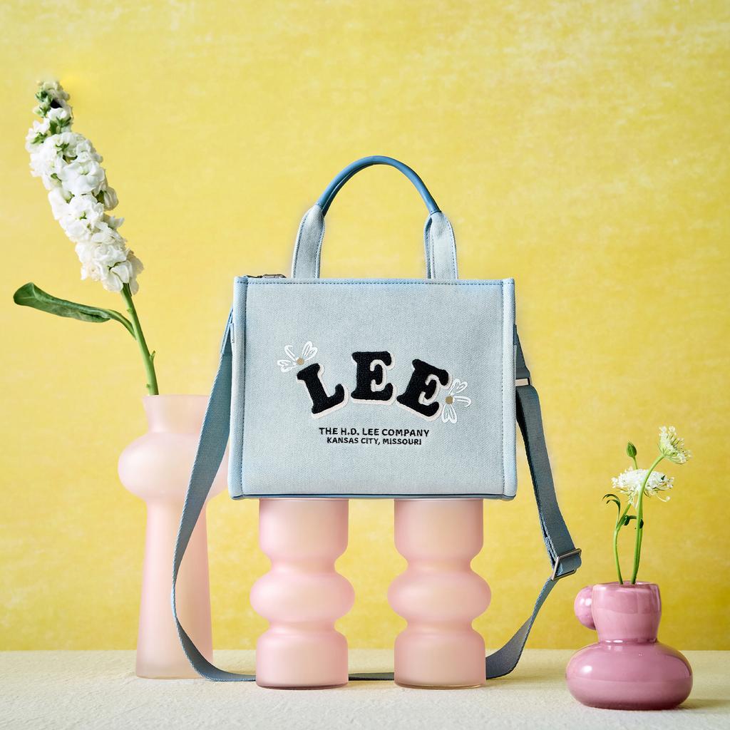 New Lee Fabric Handbag, Crossbody Bag, Shoulder Bag Women's Light Blue LE250024M-502