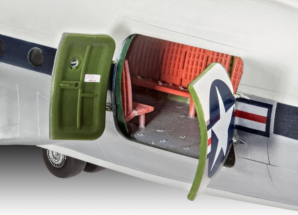 Пластиковая модель немецкого уровня Skymaster 1/72 C-54