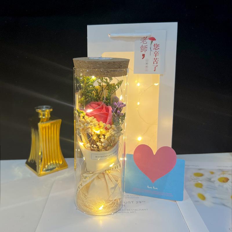 Teachers' Day gift Gypsy dried flowers immortal bouquet glass cover ornament for primary school teacher gift girlfriend birthday