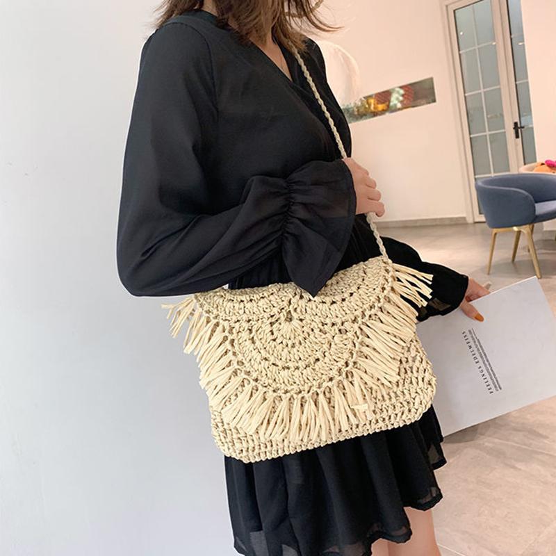 Tassel Straw Bag For Women Bohemian Beach Bag Woven Small Crossbody Bag Summer Hollow Shoulder Bag Lady Handbag Purse