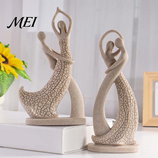 Minimalist Resin Craft Abstract Couple Sculpture Ornament, Sandstone Style Statue, Romantic Statue for Anniversary Embracing Figure Home Living