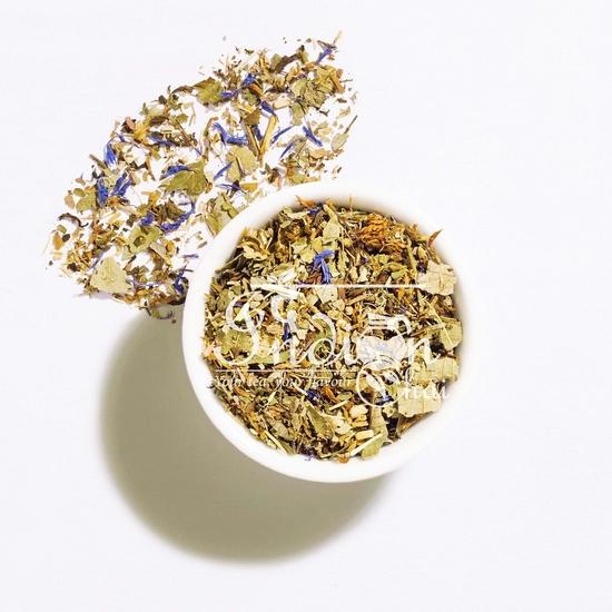 The Indian Chai – Healthy Menopause Tea 50g with Raspberry Leaves, Red Clover Flower, Guggul Etc for Mood Swings, Hot Flashes & Night Sweats Relief,