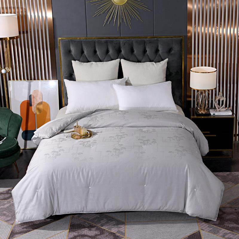 Crystal Home Textiles Шелковое одеяло из тутового шелка - Летняя прохлада и зимнее тепло