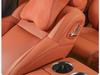 Разработанная для Maybach M9, M8 и M7, эта подушка-подголовник для автомобиля повышает комфорт в вашем транспортном средстве.