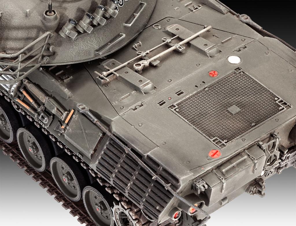 Пластиковая модель немецкого танка Leopard 1 в масштабе 1/35