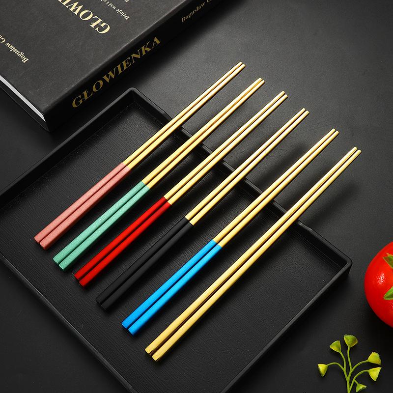 4 Pairs Stainless Steel Chopsticks Chinese Style Non-Slip Reusable Metal Long Chopstick For Rice Hotpot Sushi Tableware Kitchen Tools