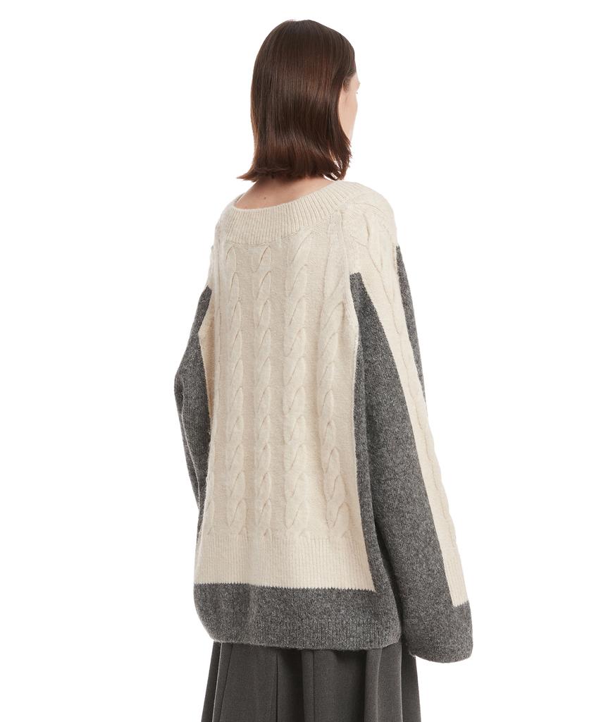 TRUNK PROJECT Gray V Neck Cable Knit Sweater