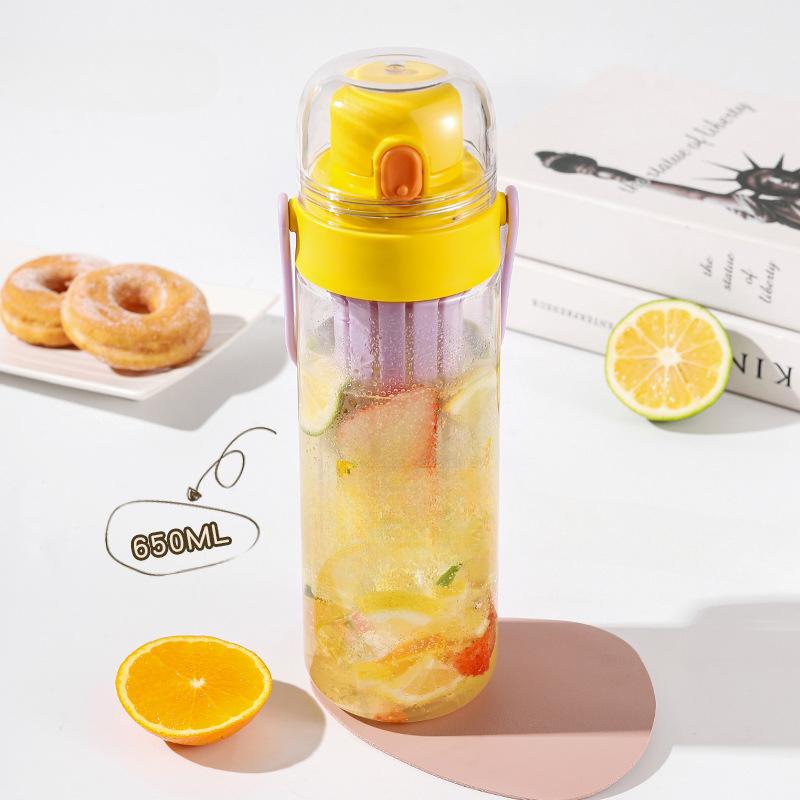 Креативные пластиковые стаканчики для двойного напитка для отдыха с высокой ценностью для студенческих спортивных чашек и портативные цветочные стаканчики для непосредственного питья в качестве подарков.