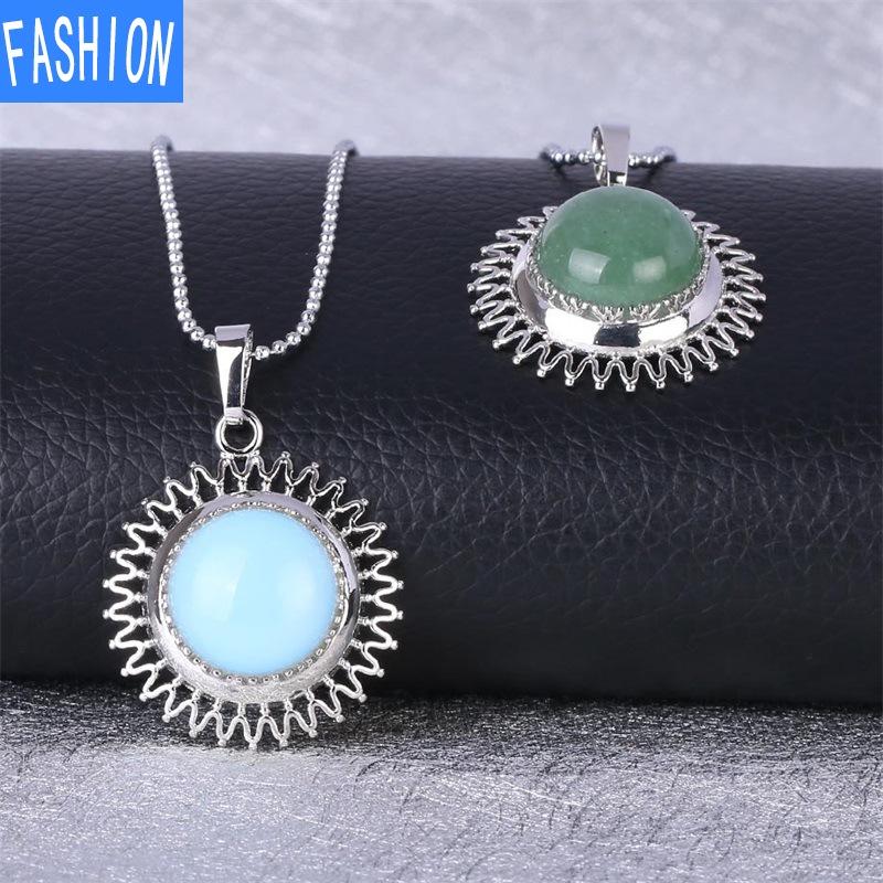 Natural Necklace Hollowed Out Crysatl Small Fresh Sunflower Chrysanthemum Clavicle Necklace Pendant Female
