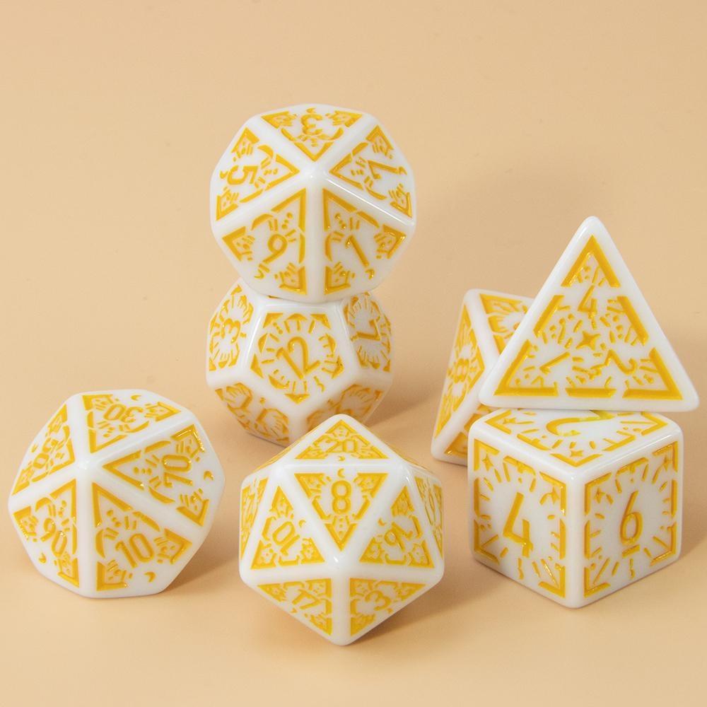 Набор многогранных кубиков DND, 7 шт. D4-D20, удивительные игровые кубики с гравировкой для сувенирных развлечений, ролевых игр, настольная игра