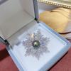 Gold-Plated Seiko Zircon Pearl Snowflake Brooch for Women