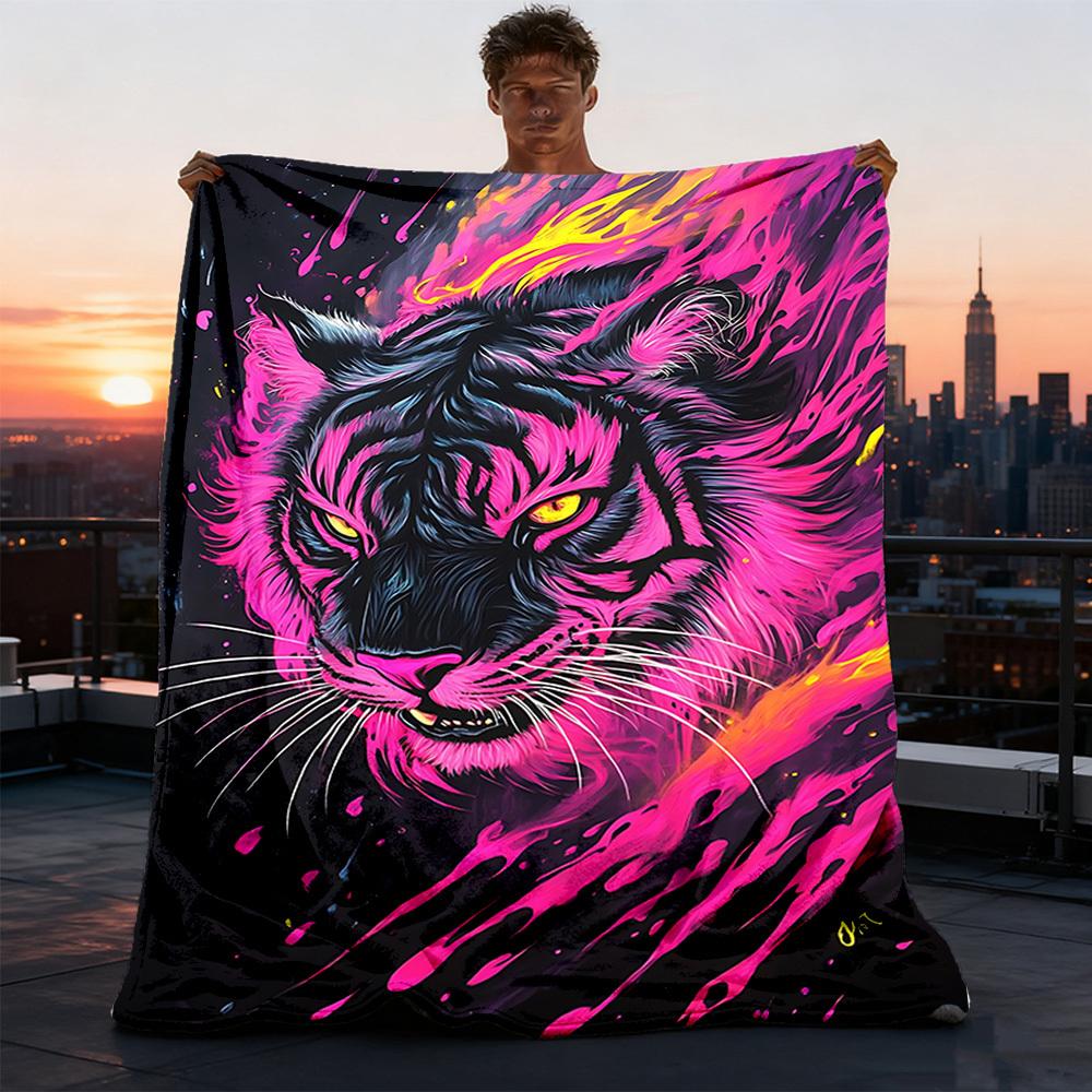 1pc Tiger Art Print Throw Blanket Polyester Fiber, Lightweight Flannel, Soft & Warm, All Season Use for Outdoor, Camping Digital Print