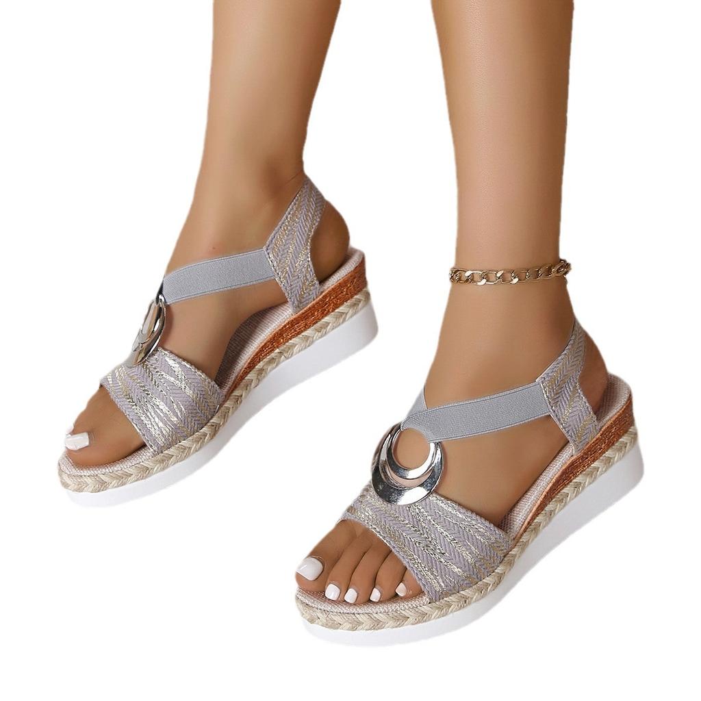 2024 лето новая европейская и американская модная верхняя одежда дышащие сандалии на платформе импортные торговые сандалии большого размера на танкетке женские