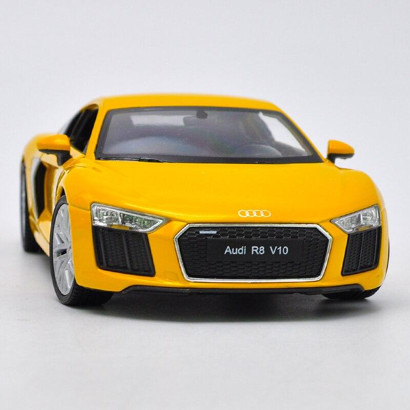 Изысканный 1 :Спортивный автомобиль R8, модель из сплава, 24 шт., Симуляция, Металлическая коллекция и Изысканная подарочная модель, Декор бутика, Бесплатная доставка