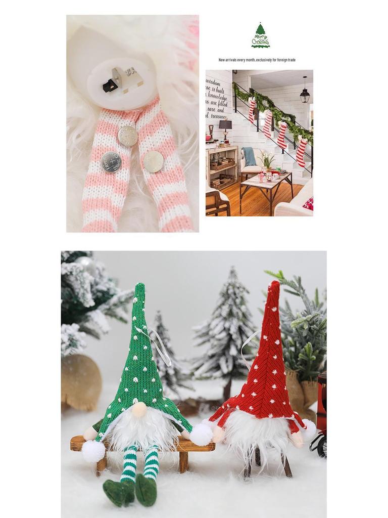 Вязаное украшение на рождественскую елку «Лесной эльф со светодиодной подсветкой»