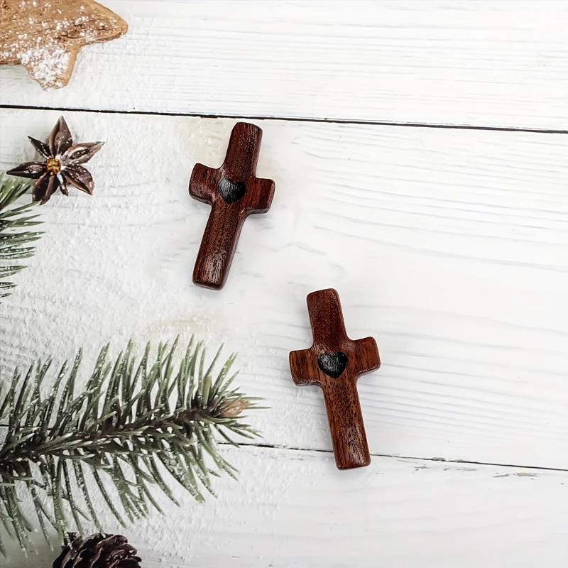 Ручной прилипающий крест из оливкового дерева от Elegant Wooden Cross Decor - Универсальный духовный символ для дома и офиса, идеальный подарок