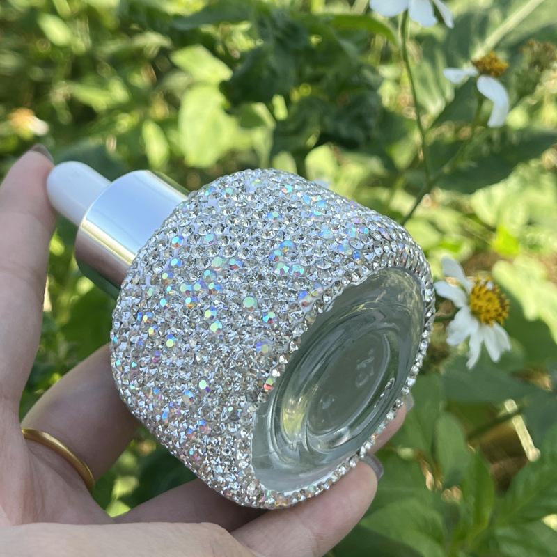 Роскошный мини-флакон-капельница Diamond: Элегантный белый переносной контейнер для эфирных масел