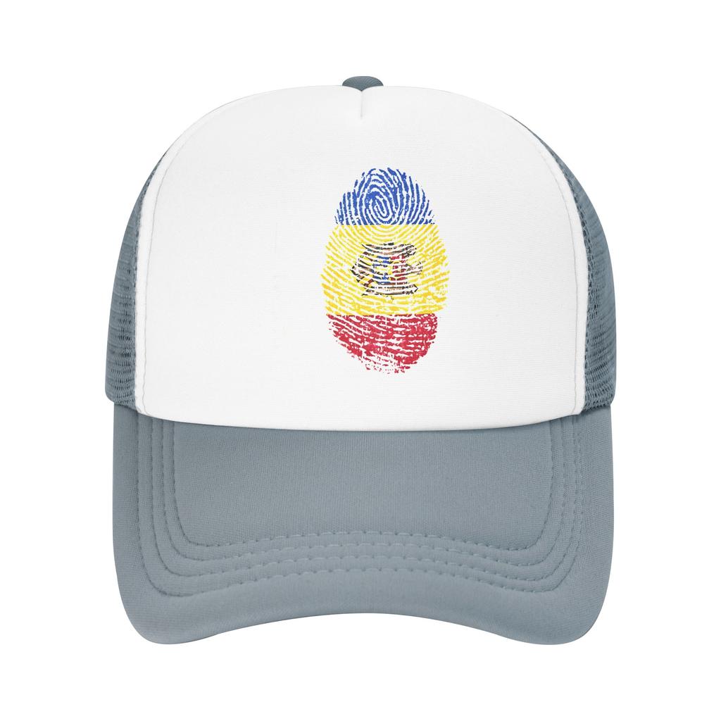IT IN MY DNA Moldova Flag Roots Casual Baseball Cap  Outdoor Sports Sun Hats Spring Breathable Unisex Womeny2k Cute Baseball Caps