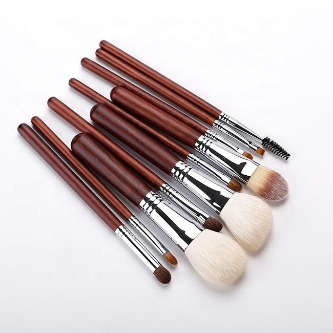 10 Pcs Luxury Chocolate SpotSale Makeup Brush Set Professional Goat Hair Fluffy Facial Brush Private Label Kit Factory