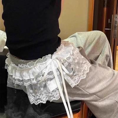 Универсальная короткая юбка-фартук с кружевной оборкой по подолу