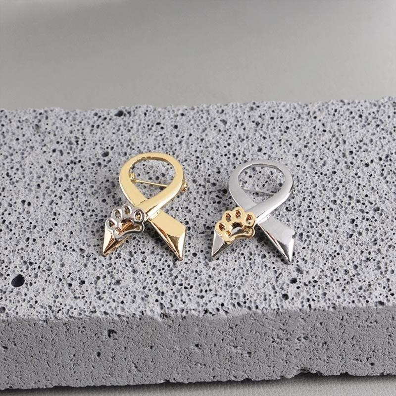 Colorful Pet Paw Print Bowknot Tie Brooch Unique Animal Ornament Pin Dog Paw Pattern Lapel Pin for Dog and Cat Lovers