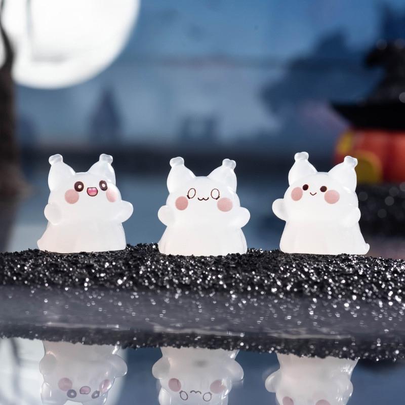 6Pcs Luminous Cartoon Cat Animal Miniatures Glow In the Dark Ornaments Fairy Garden Decoration Moss Terrarium Micro Landscape