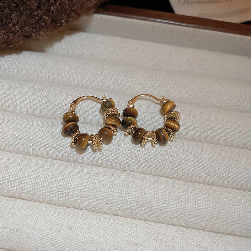 Maillard Style Coffee Colored Geometric Flower Heart Earrings Fashionable Temperament Earrings Retro High-end Earrings
