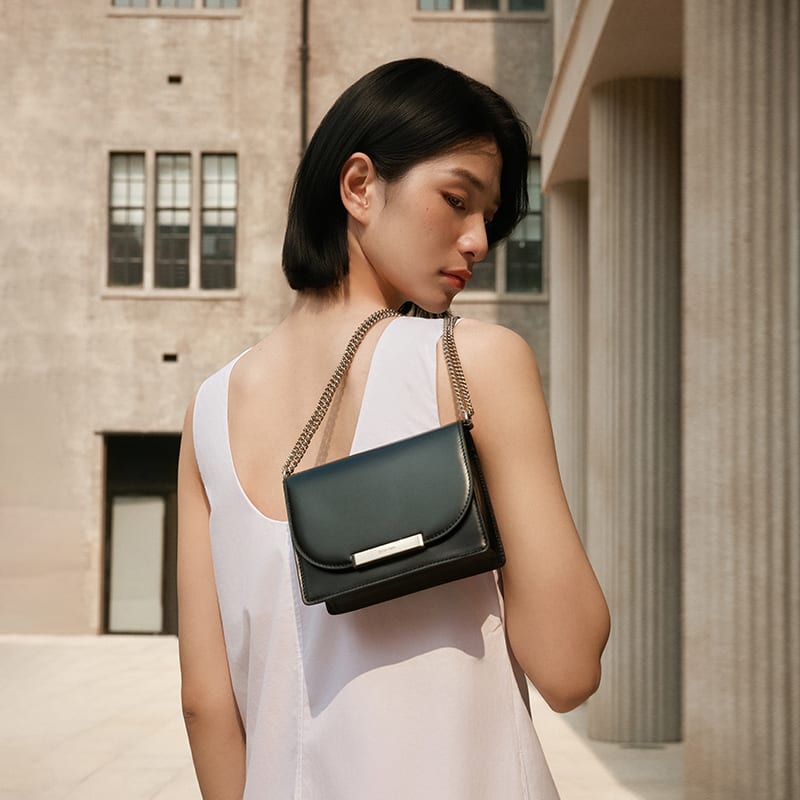 Calvin Klein Женские сумки через плечо из коровьей кожи, цвет Космический черный, 4F1008G-UB1