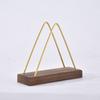 Латунный вертикальный треугольный держатель для салфеток из цельного дерева, вешалка для салфеток для домашнего ресторана, диспенсер для бумажных полотенец