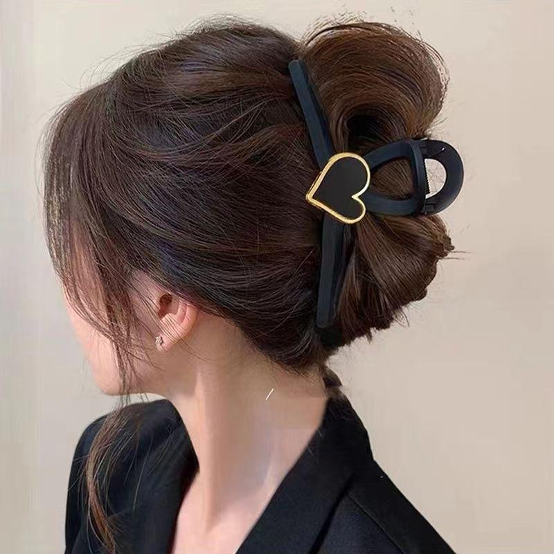 Korean Style Internet Famous Women's Shark Hair Clips – New Collection