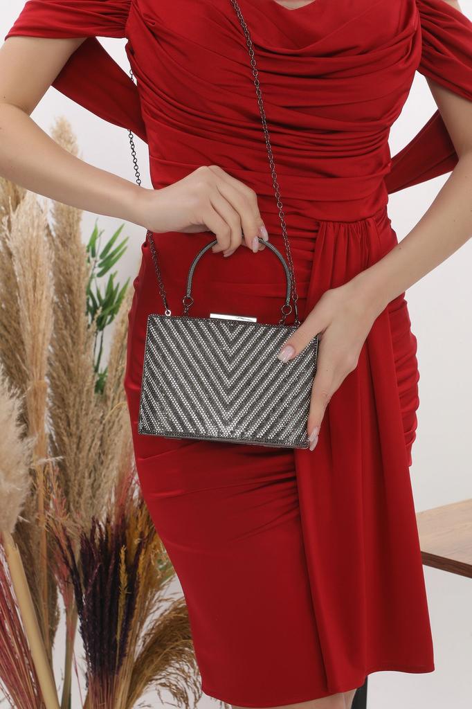 Women's Stylish and Useful Evening Dress Bag Women's Black Color Triangle Stone Evening Dress Clutch Portfolio Bag
