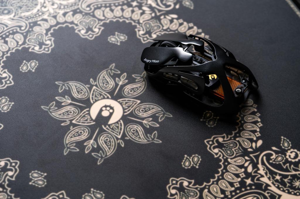 Мышь Angry Miao Infinity, беспроводная 2,4 ГГц, корпус из магниевого сплава 49 г, долговечная, высокопроизводительная игровая мышь с накладками для хватов «коготь» и «коготь»,