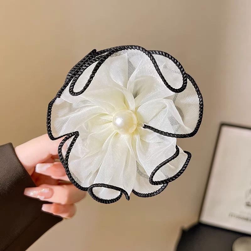 Весенне-летняя цветочная заколка для волос: Дизайн «Лилия, Роза и Гибискус»