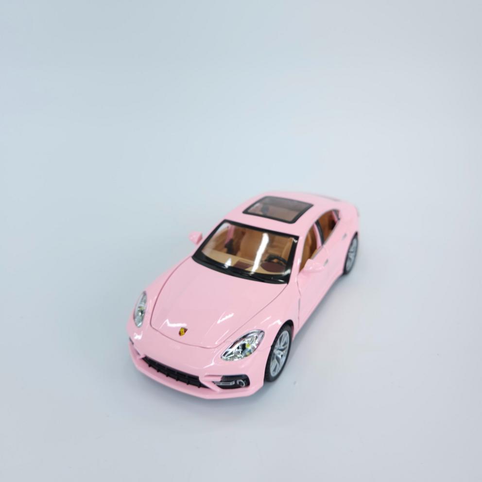 Велли 1:24 Розовый литой автомобиль Porsche Panamera