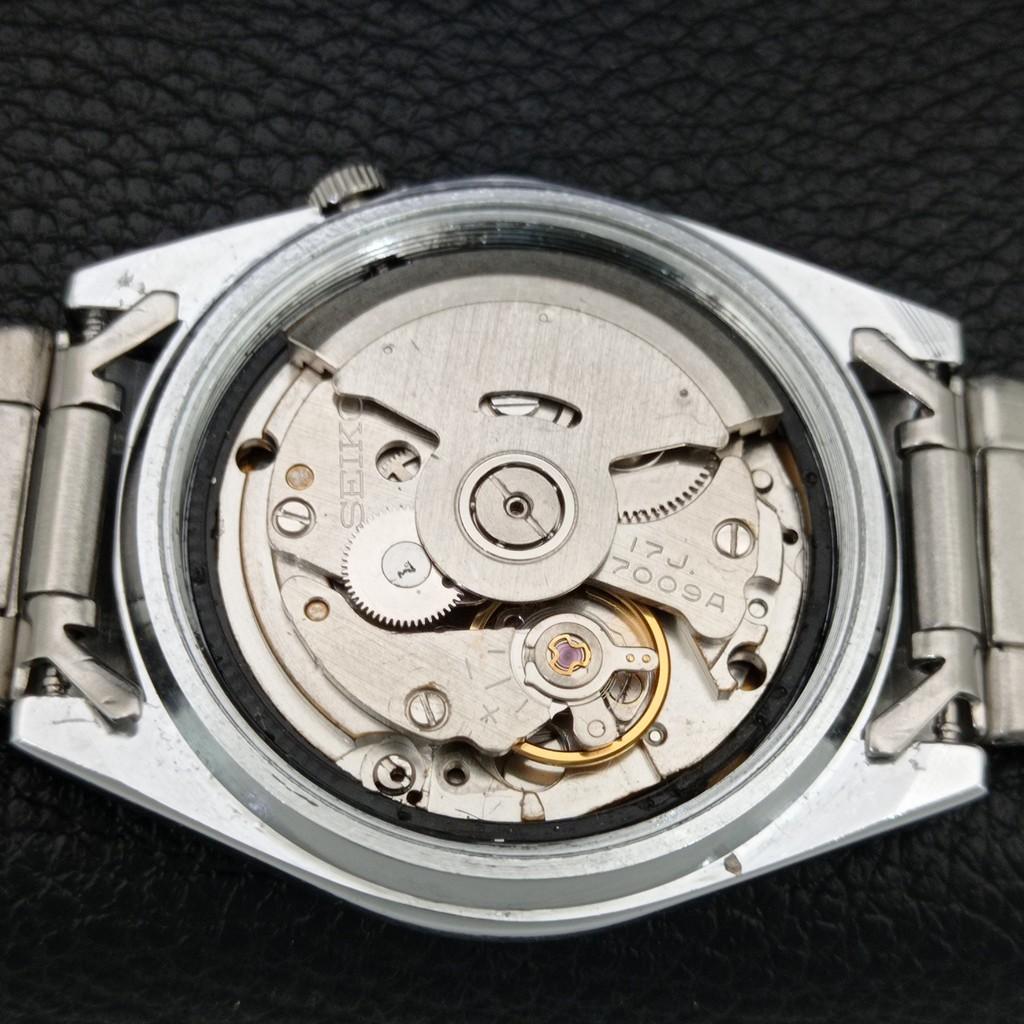 АВТОМАТИЧЕСКИЕ ВИНТАЖНЫЕ ВОССТАНОВЛЕННЫЕ МУЖСКИЕ ЧАСЫ SEIKO 5 ЯПОНИЯ ЧЕРНЫЙ ЦИФЕРБЛАТ a446122-1