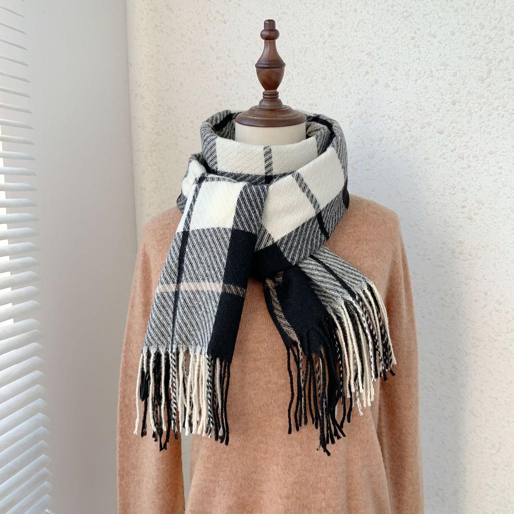 Зимняя новая высококачественная имитация кашемира с крупной сеткой, универсальная теплая толстая студенческая шаль для женщин 2024 года