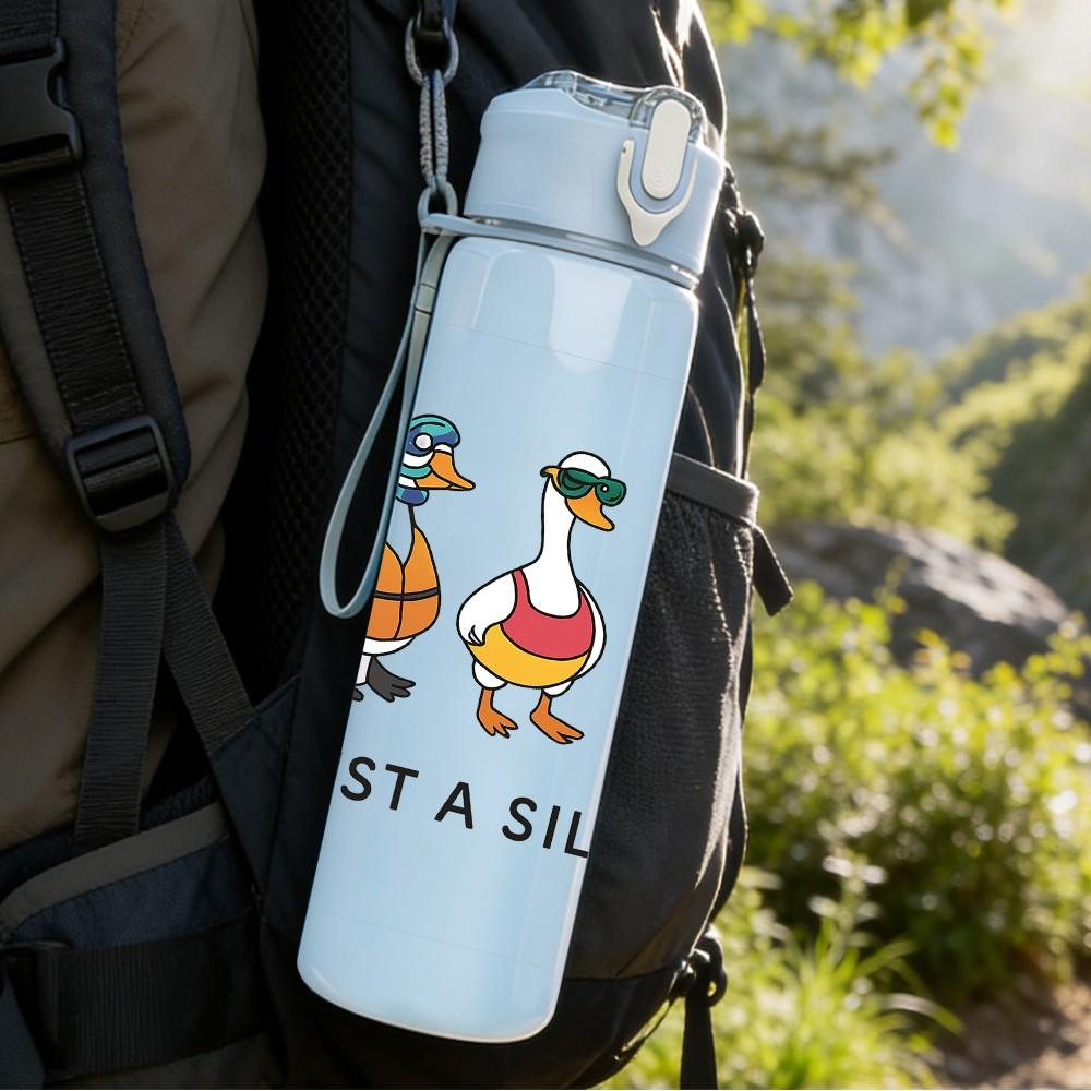1PC Just A Silly Goose Group 750ml Color Plastic Sports Water Bottle Leakproof Flip Straw Lid Suitable for Sports Office Home Use