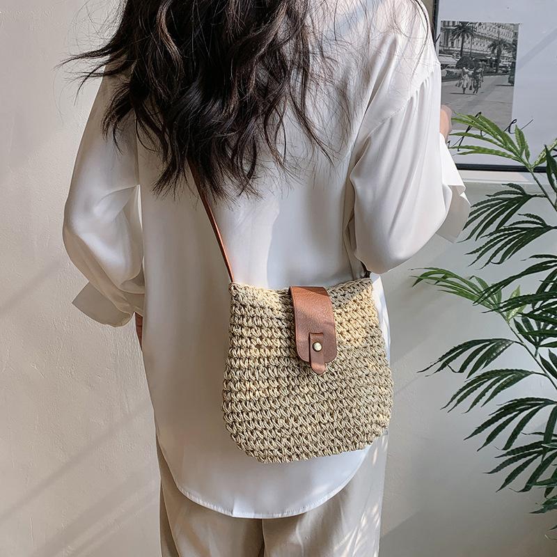 New Summer Grass Woven Bag for Women Beach Crossbody Bag Designer Shoulder Bag Small Flap Purses and Handbags
